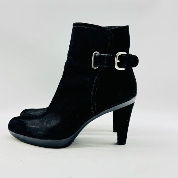 Stuart Weitzman Boots Womens 6 Black Suede Ankle Bootie Heeled Buckle Shoes - Picture 3 of 11